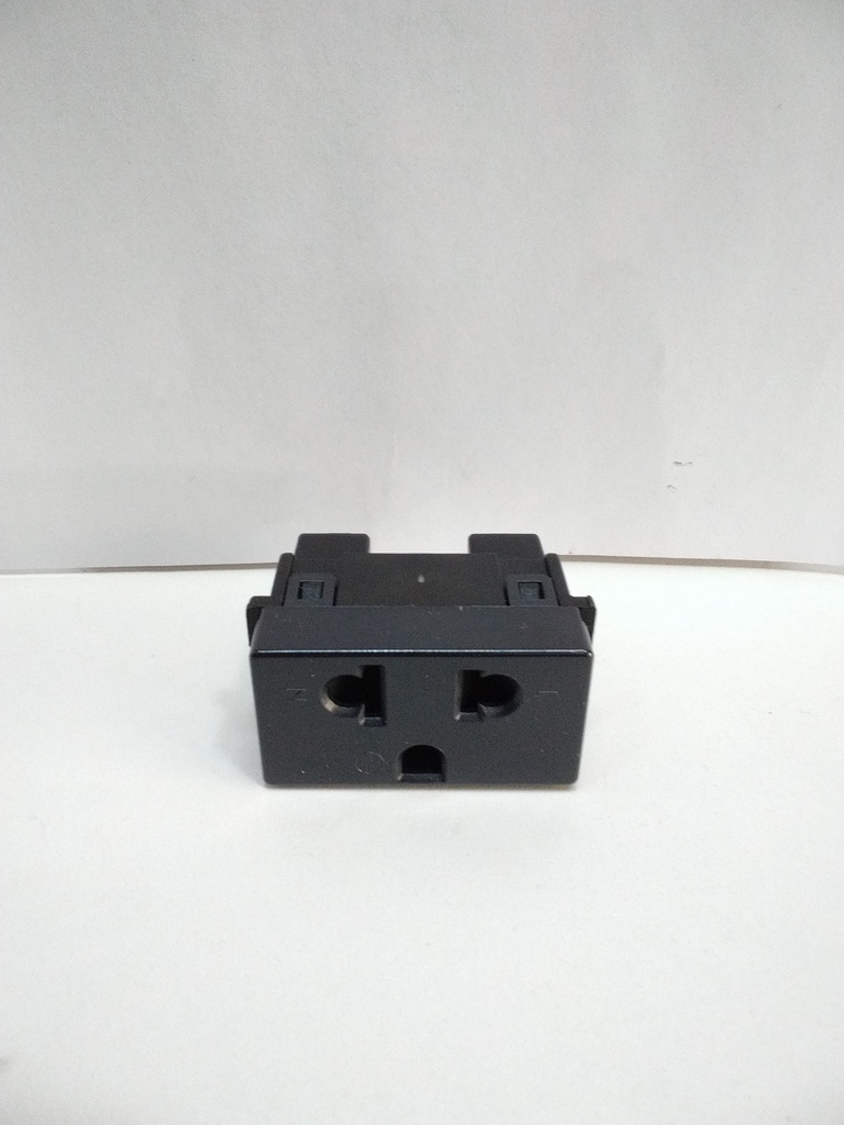 Modulo toma con polo a tierra (Negro, OSMAR)