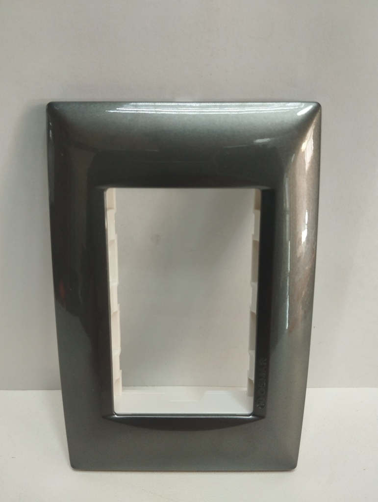 Placa triple (Humo, OSMAR)