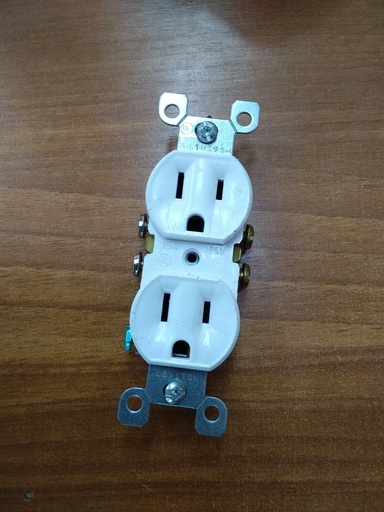[2960] Modulo de toma eléctrica tipo nema con polo a tierra (Blanco, Levinton)